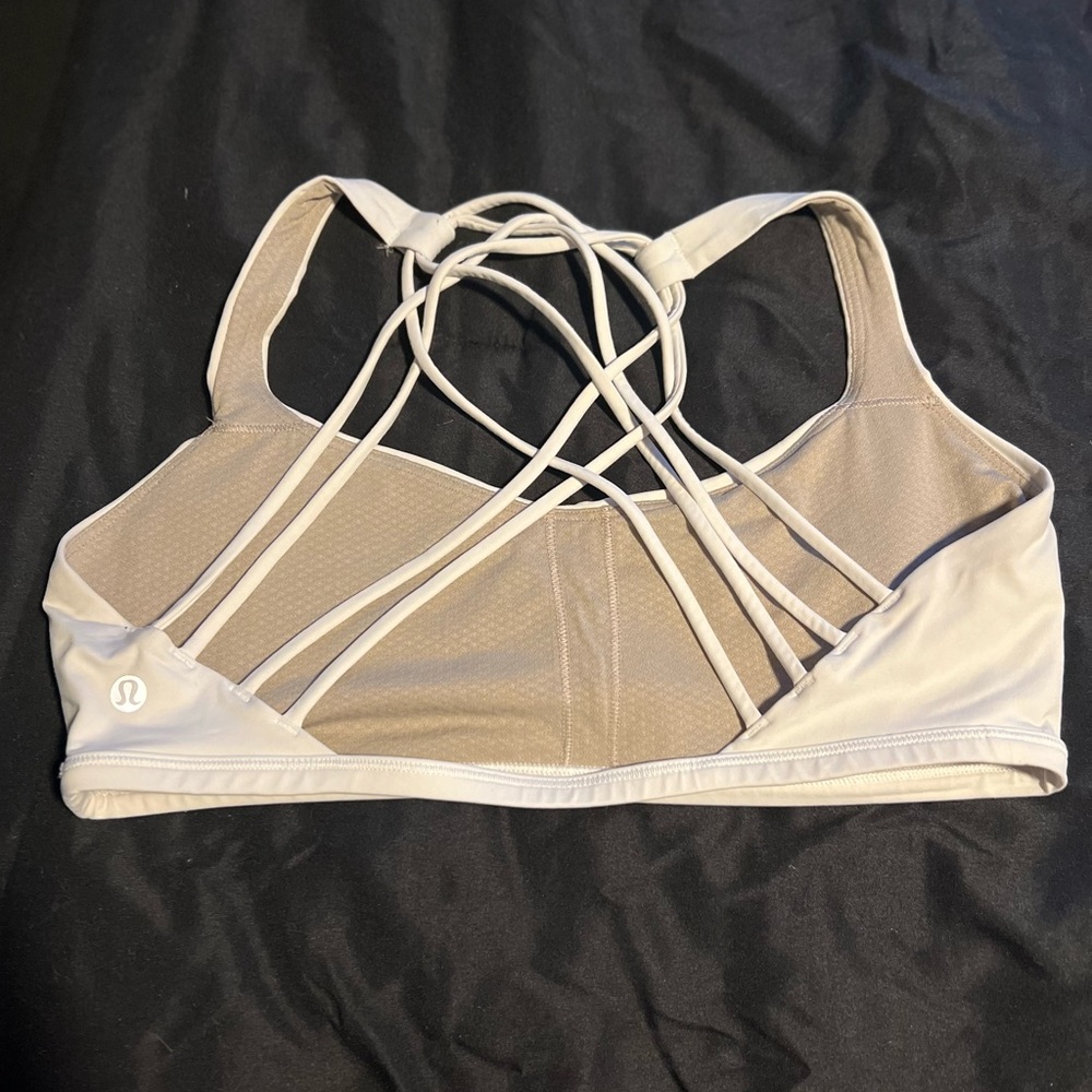 Lululemon Free To Be Bra - Picture 2 of 4